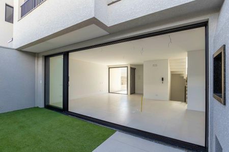 36_photo/94dce1eb85.0f81dd1a9a4f6ffb-ATLAS-c88930ed-08d4-41f3-b468-7df80f1cc4f2.jpg de casa à venda com 3 quartos, 142m² em São Braz, Curitiba