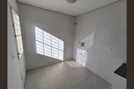 13_photo/94dce1ec4b.b3f9bd8668f48aa4-ATLAS-d55882d6-d1c5-4815-abbb-5ee1bedb784d.jpg de apartamento para alugar com 2 quartos, 40m² em São Braz, Curitiba