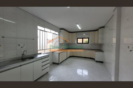 25_photo/94dce1ed59.9845a183adc4e21d-ATLAS-71990d07-b425-44ef-905f-7f6f05d0af75.jpg de casa para alugar com 4 quartos, 240m² em Santo Inácio, Curitiba