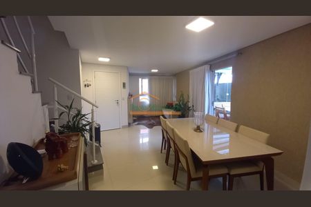 7_photo/94dce1ee89.b8b847252f2e536e-ATLAS-1b56ff0d-421f-4c95-928f-178803048eba.jpg de casa à venda com 3 quartos, 185m² em São Braz, Curitiba