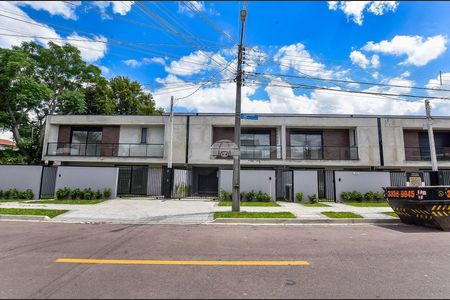 5_photo/94dce1ef7b.719fbdc320448c84-ATLAS-c0f30ff6-15e9-4aaa-8ab6-1b7e3fcf2a9a.jpg de casa à venda com 3 quartos, 126m² em Orleans, Curitiba