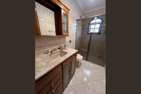 2_photo/94dce1ef83.974d063b20acfe41-ATLAS-320c99db-3eea-46ab-bdf3-dde98fac830c.jpg de casa à venda com 3 quartos, 200m² em Orleans, Curitiba