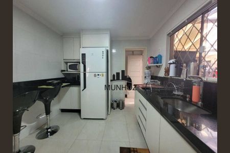 24_photo/94dce1f1f1.d55b36f64ebf45c1-ATLAS-20ee1c7f-7cac-49f8-83ba-1b8dcb8cacf7.jpg de casa à venda com 3 quartos, 145m² em Orleans, Curitiba