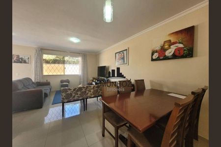 13_photo/94dce1f1f1.d55b36f64ebf45c1-ATLAS-a1e84ba7-237f-41f4-a4a5-b2dec754339f.jpg de casa à venda com 3 quartos, 145m² em Orleans, Curitiba