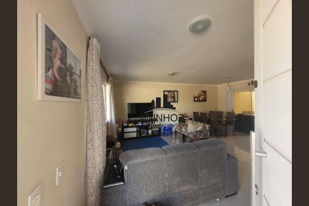 8_photo/94dce1f1f1.d55b36f64ebf45c1-ATLAS-c9c97cbb-1cc4-42e3-bd04-2f6f655dc11a.jpg de casa à venda com 3 quartos, 145m² em Orleans, Curitiba