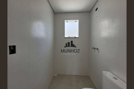 43_photo/94dce1f1ff.8d59b1ef83447a4a-ATLAS-f9ff0840-b41e-45ac-802d-b31402a8e02b.jpg de casa à venda com 3 quartos, 132m² em Orleans, Curitiba