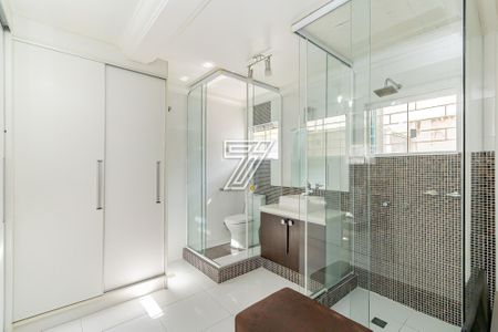 6_photo/94dce1f1ff.9e8f1c97e4a047f1-ATLAS-3173d604-4a0d-4931-98d1-6dc8ce9cbcaa.jpg de casa à venda com 4 quartos, 300m² em Orleans, Curitiba