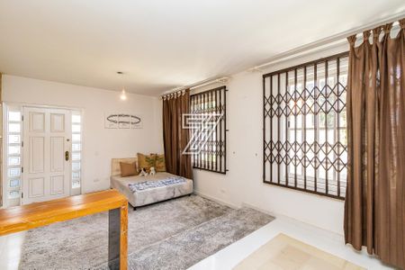 26_photo/94dce1f1ff.9e8f1c97e4a047f1-ATLAS-9d4bcf80-3a09-4a90-a5e2-5d05e2c339c1.jpg de casa à venda com 4 quartos, 300m² em Orleans, Curitiba