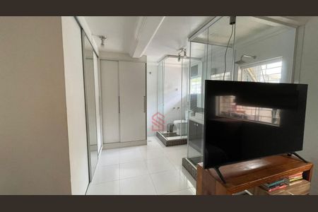 2_photo/94dce1f1ff.f5994e8b2021a887-ATLAS-337fabae-5e79-438b-90e4-c8d853b3a1c2.jpg de casa à venda com 4 quartos, 300m² em Orleans, Curitiba