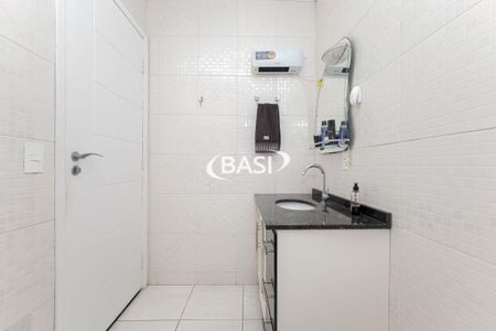 9_photo/94dce1f255.b15107fb3a26c5d0-ATLAS-b77debfc-02d9-4f1c-8206-514b191cd2cf.jpg de casa à venda com 4 quartos, 195m² em Orleans, Curitiba