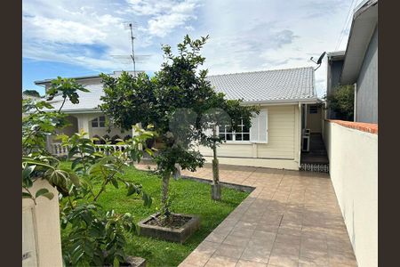 8_photo/94dce1f259.d41ccc6539b5b4b0-ATLAS-60cb38a8-c4f1-4a95-abc2-b7a30ca0d0e3.jpg de casa à venda com 3 quartos, 195m² em Orleans, Curitiba