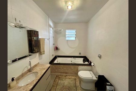 2_photo/94dce1f259.d41ccc6539b5b4b0-ATLAS-cefac349-0b8a-4d2a-9b4c-e2d4621a4a30.jpg de casa à venda com 3 quartos, 195m² em Orleans, Curitiba