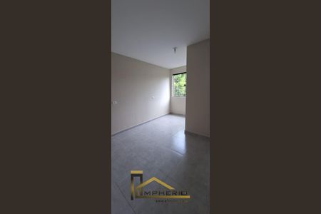 2_photo/94dce1f261.751bca41ac608a7d-ATLAS-1d65be33-2f39-4970-8346-a1dd15fb4a3b.jpg de casa à venda com 3 quartos, 150m² em Orleans, Curitiba