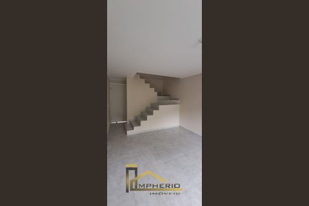 6_photo/94dce1f261.751bca41ac608a7d-ATLAS-fd073477-0eaa-44a1-8c2d-39e10735a62e.jpg de casa à venda com 3 quartos, 150m² em Orleans, Curitiba