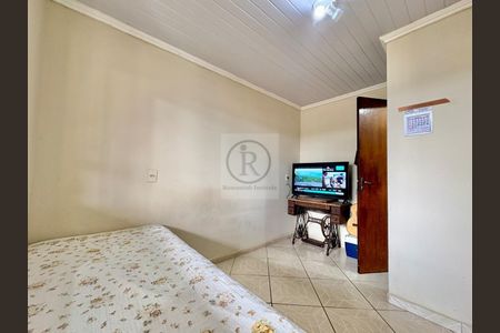 14_photo/94dce1f317.d83f6bba92732ca4-ATLAS-17e832ab-0cbc-40a2-bdf7-9c5842f83062.jpg de casa à venda com 4 quartos, 110m² em Santo Inácio, Curitiba