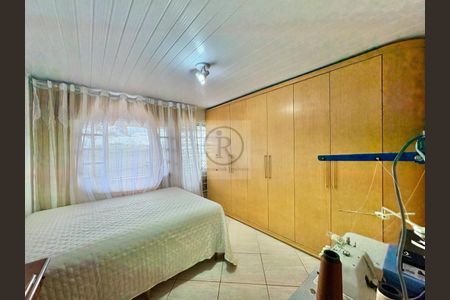 19_photo/94dce1f317.d83f6bba92732ca4-ATLAS-8e2dcc0c-31b2-48ee-a2a5-de2ef4e369e2.jpg de casa à venda com 4 quartos, 110m² em Santo Inácio, Curitiba