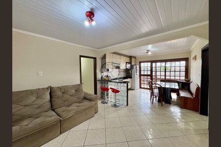 5_photo/94dce1f317.d83f6bba92732ca4-ATLAS-952fac02-938d-4810-8bc3-5d39c8d1fd5a.jpg de casa à venda com 4 quartos, 110m² em Santo Inácio, Curitiba