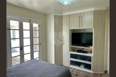 4_photo/94dce1f3a5.ceff8192393c33de-ATLAS-c44fb547-9b06-41d9-a531-afefc14ef63a.jpg de casa à venda com 4 quartos, 195m² em Orleans, Curitiba