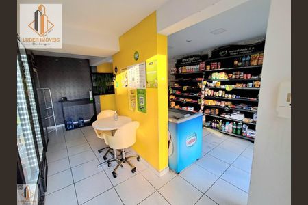 34_photo/94dce1f685.2f409880b2e563ae-ATLAS-5a5a23ce-889f-4c93-9dbb-7ac5c55c1977.jpg de apartamento à venda com 3 quartos, 71m² em Cidade Industrial de Curitiba, Curitiba