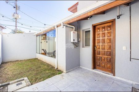 5_photo/94dce1f695.81bc39484a976b03-ATLAS-cfc8b82a-32e4-4169-b973-043d4b35ab18.jpg de casa à venda com 3 quartos, 150m² em Orleans, Curitiba