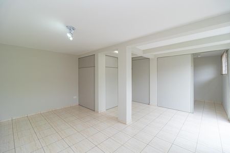 10_photo/94dce1f6c7.ac59da683d20aab1-ATLAS-3379c7e7-4f49-4091-a0d7-e838c83f9318.jpg de casa para alugar com 4 quartos, 150m² em Orleans, Curitiba