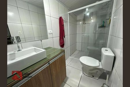 4_photo/94dce1f7b5.8a734c1c2a3b006e-ATLAS-3219fc16-3ee9-4e6e-b99e-3dde89ba718a.jpg de casa à venda com 3 quartos, 220m² em Cidade Industrial de Curitiba, Curitiba