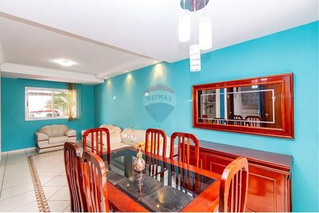 29_photo/94dce1facb.4a782679eeb82acf-ATLAS-171ea15f-e812-4b25-8d95-1c8a310db1c0.jpg de casa à venda com 3 quartos, 126m² em Orleans, Curitiba