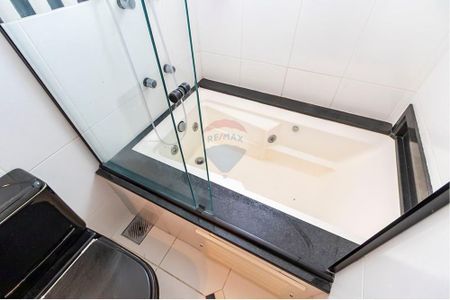 6_photo/94dce1facb.4a782679eeb82acf-ATLAS-1e3f7828-8ef4-4f1f-be26-a3a8b8fbd16d.jpg de casa à venda com 3 quartos, 126m² em Orleans, Curitiba