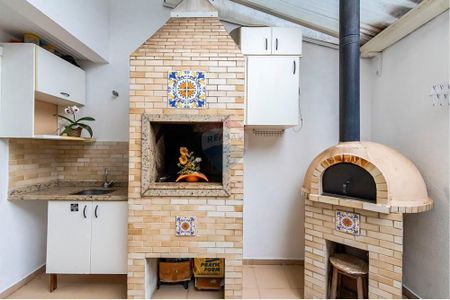 32_photo/94dce1facb.4a782679eeb82acf-ATLAS-2313d772-e1f6-46a2-bf57-5b22769210e8.jpg de casa à venda com 3 quartos, 126m² em Orleans, Curitiba