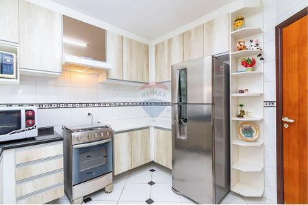 36_photo/94dce1facb.4a782679eeb82acf-ATLAS-9688fce8-afbf-428b-837a-cfb32a3048a2.jpg de casa à venda com 3 quartos, 126m² em Orleans, Curitiba