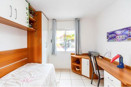 39_photo/94dce1facb.4a782679eeb82acf-ATLAS-fd98b167-754d-4910-bc42-90f7e545a71c.jpg de casa à venda com 3 quartos, 126m² em Orleans, Curitiba