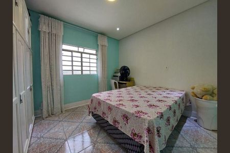 4_photo/94dce1fc2b.4f48e483d4bcdc3b-ATLAS-c7eca955-20ba-476b-aadd-4d6c58816fc3.jpg de casa à venda com 3 quartos, 158m² em Cidade Industrial de Curitiba, Curitiba