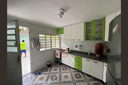 7_photo/94dce1fc2b.d9f076d2edbf9077-ATLAS-2d470d60-61b0-4cc3-8b43-f05de99b023b.jpg de casa à venda com 3 quartos, 139m² em Cidade Industrial de Curitiba, Curitiba