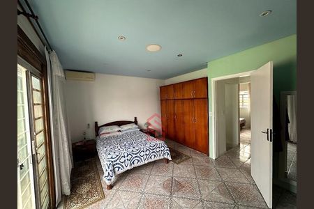 7_photo/94dce1fc2b.d9f076d2edbf9077-ATLAS-e3d2f61e-340d-40b6-939d-ff579879682d.jpg de casa à venda com 3 quartos, 139m² em Cidade Industrial de Curitiba, Curitiba