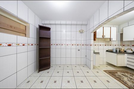 10_photo/94dce1fc4f.445c0bca81181d7a-ATLAS-7377ffee-2e81-4fff-bfb2-e8806c9a355c.jpg de casa à venda com 4 quartos, 104m² em Cidade Industrial de Curitiba, Curitiba