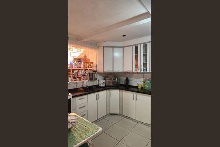 4_photo/94dce1fd99.2008f600ea595daf-ATLAS-aefebeb5-e91d-437b-ad2a-8658ebdc2e6a.jpg de casa à venda com 3 quartos, 100m² em Cidade Industrial de Curitiba, Curitiba