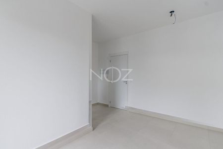 4_photo/94dce2022b.8a734c1c2a3b006e-ATLAS-39170976-32fe-46a5-bbf0-3eee37b11726.jpg de apartamento à venda com 2 quartos, 48m² em Cidade Industrial de Curitiba, Curitiba