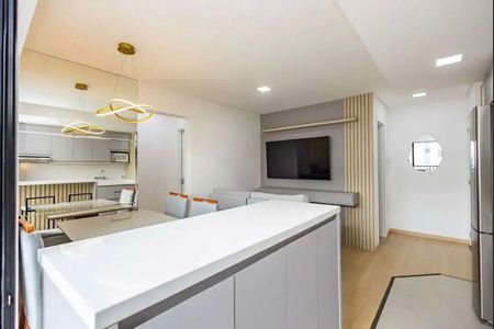 5_photo/94dce20233.46ae6cbe0761d4fa-ATLAS-1dd130be-2e29-4cb6-8e7a-0c80f112c957.jpg de apartamento à venda com 2 quartos, 53m² em Campo Comprido, Curitiba