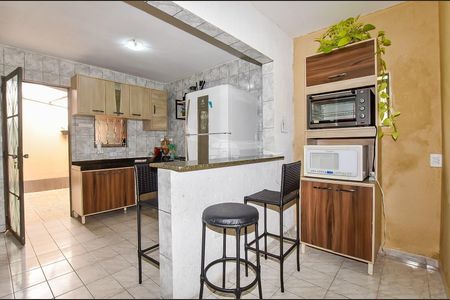 10_photo/94dce20243.adb140a9451bad8e-ATLAS-b59cc665-d089-4fe4-879f-c524dedd7902.jpg de casa à venda com 4 quartos, 140m² em Cidade Industrial de Curitiba, Curitiba