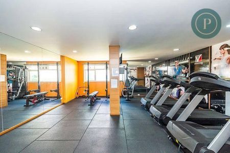 4_photo/94dce204cd.1846f4e8e3c2ae9b-ATLAS-370e6458-71c8-4b60-bf07-67e22a43b187.jpg de apartamento à venda com 3 quartos, 71m² em Cidade Industrial de Curitiba, Curitiba