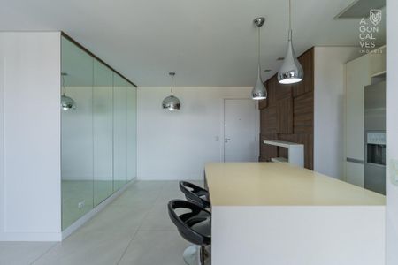 5_photo/94dce204cd.c859005bb1c78a07-ATLAS-82097e17-0a1a-489f-933f-9a631b41ffdb.jpg de apartamento para alugar com 2 quartos, 70m² em Campina do Siqueira, Curitiba