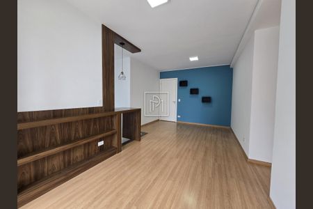 5_photo/94dce204d5.6dd19ff66d84b509-ATLAS-60bb7f61-20da-48b4-b6cf-d5f17b35523c.jpg de apartamento à venda com 3 quartos, 70m² em Cidade Industrial de Curitiba, Curitiba