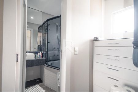 15_photo/94dce213ff.65f13e01ac28cb08-ATLAS-67c8fa22-826a-49b9-8204-d32b782edbae.jpg de casa à venda com 3 quartos, 196m² em Cidade Industrial de Curitiba, Curitiba