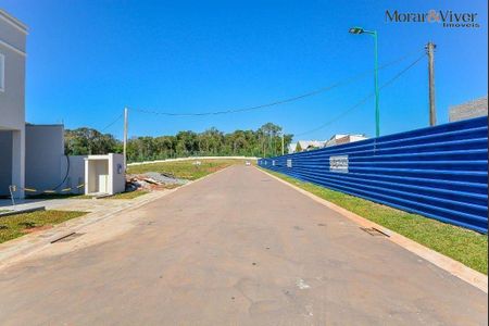 19_photo/94dce2146b.48021356192a3797-ATLAS-68a1deb8-759e-4fd8-b57b-087b82bc509a.jpg de casa à venda com 3 quartos, 125m² em Cidade Industrial de Curitiba, Curitiba