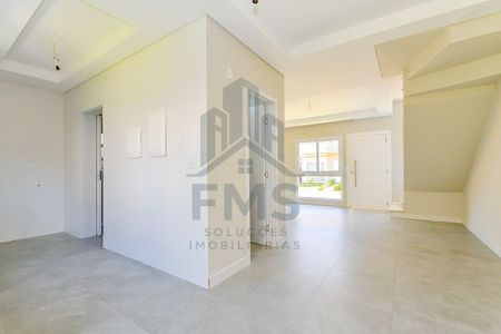 8_photo/94dce2146b.912bb953107d94de-ATLAS-5bbc4c54-e20c-40b4-8f3d-0baa2ff2be13.jpg de casa à venda com 3 quartos, 112m² em Cidade Industrial de Curitiba, Curitiba