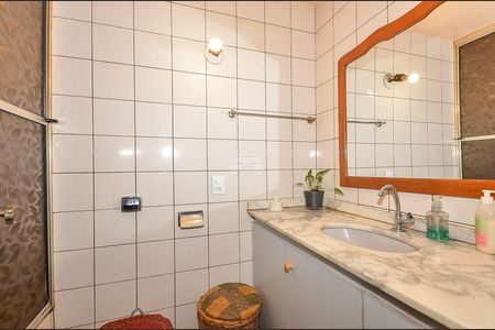 2_photo/94dce214ff.621ee2e78907adfc-ATLAS-bd4879ff-c7e1-407e-a070-0c27b1f59cb2.jpg de casa à venda com 4 quartos, 230m² em Cidade Industrial de Curitiba, Curitiba