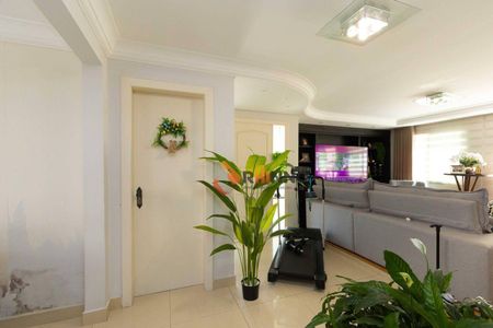 4_photo/94dce21513.4ef4cba8b3f953a8-ATLAS-207f74f1-1e1e-4fba-9f4a-df819df1b6e9.jpg de casa à venda com 4 quartos, 230m² em Cidade Industrial de Curitiba, Curitiba