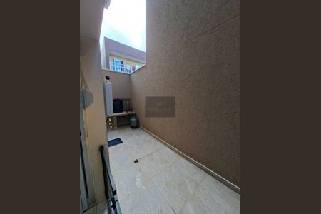 15_photo/94dce2156f.040929e4059d90de-ATLAS-c29cfd0d-8bd0-4453-9326-be33f1dd76a0.jpg de casa à venda com 3 quartos, 116m² em Cidade Industrial de Curitiba, Curitiba
