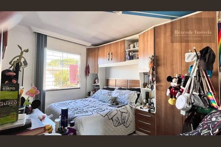 3_photo/94dce215d9.ceff8192393c33de-ATLAS-0efd40c9-7bf1-4387-9e0a-26b9fd04ee8e.jpg de casa à venda com 4 quartos, 153m² em Cidade Industrial de Curitiba, Curitiba