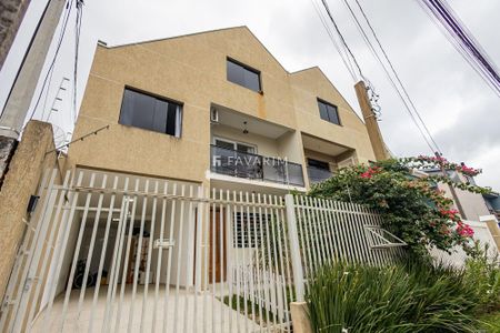 14_photo/94dce215fb.9c16890d59937ae3-ATLAS-d9f0d1fe-9633-4f16-bbcd-64111660370c.jpg de casa à venda com 3 quartos, 225m² em Cidade Industrial de Curitiba, Curitiba